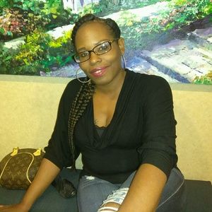 Meet your Posher, Sandra